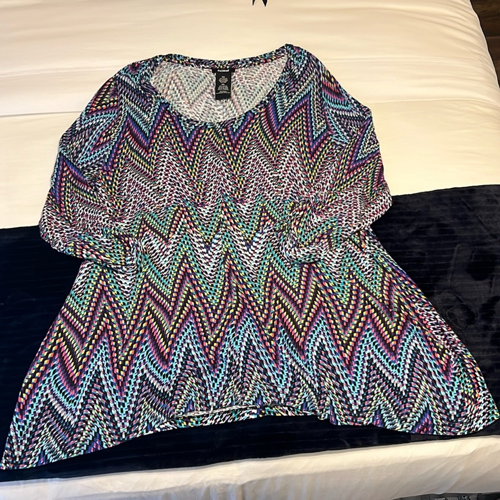 Premise Geometric Tunic Top